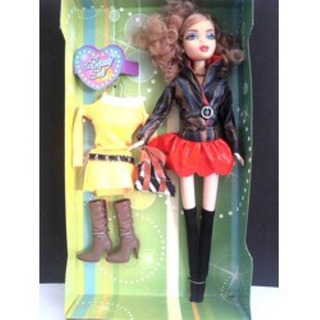 Doll with Clothes and Aces JQ54840