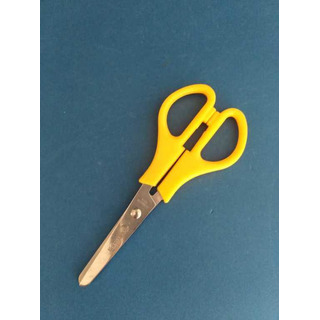 Tesoura Escolar LP 73101 c/ Bicos Redond